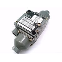Allen-Bradley 836TD450J Pressure Switch 1-9 PSI