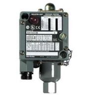 Allen-Bradley Electro Mechanical Pressure Control Switch