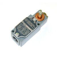 Allen-Bradley 802TH1 Limit Switch NEMA Type 4 and 13