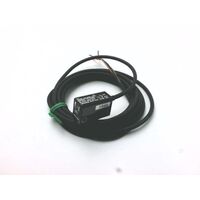 Allen-Bradley 42KBU2LNSNA2 Retro-Reflective Photoelectric Sensor
