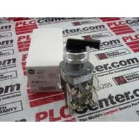 Allen-Bradley 800TH17H 30mm 2 Position Selector Switch