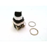 Allen-Bradley 800TJ2KT7B Selector Switch 3 Position 30mm Maintained Black