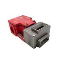 Allen-Bradley Guardmaster Trojan 5 GD2 Front Entry Tongue Interlock Switch