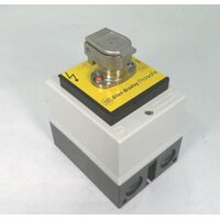 Allen-Bradley 440TMRKSE10XB Rotary Switch 4 Normally Open 20 Amp