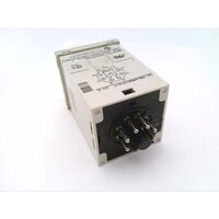 Allen-Bradley 700HRM12TA17 Tube Base Dial Timing Relay