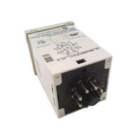 Allen-Bradley 700HRM12TA17 Tube Base Dial Timing Relay