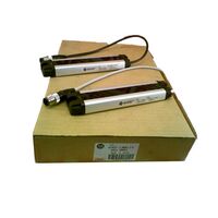 Allen-Bradley 45AST1JNB3F4 Photoelectric Light Array Sensor
