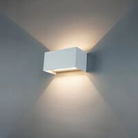 WALL LIGHT BK 4X5W TC 240V
