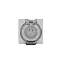 Buffalo -u00a0Socket IP66 20A 250V 3 Flat Pin Less Enclosure  x1 - BUSO320FLE