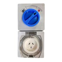 Isolator 3 Pin Combination 10A IP66