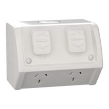 Weathershield
Socket
Twin, 15A, 250VAC, IP54 | Resistant Grey