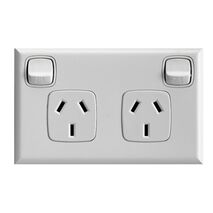 Excel - Horizontal double powerpoint 2 gang double pole 10A 240V a.c. gloss white