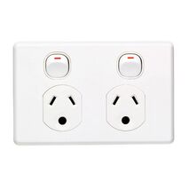 Classic C2000 Series, Switched Socket Outlet, Twin, 250V, 10A, Round Earth PIN for Lighting - White Electric