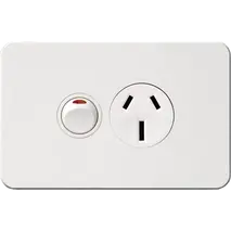 Silhouette 15A socket Horz + shutter MW