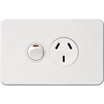 Silhouette 10A socket Horz + shutter MW