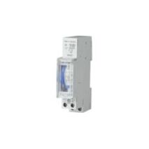 24 Hour Timer Switch | Quartz Controlled | DIN Rail Mounting | IP20 by Eaton