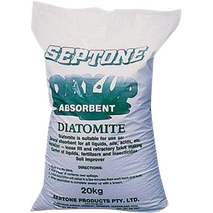 Absorbent Diatomite Bag 20kg | Quick Liquid Capture | Prevents Spill Spread | Easy Cleanup by CW Brands