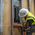 Laser Level, Self-Levelling Red Cross-Line Level and Red Plumb Spot