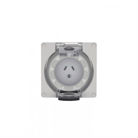 Buffalo -u00a0Socket IP66 10A 250V~ 2 Flat & 1 Round Pin, Less Enclosure  x1 - BUSO310LLE