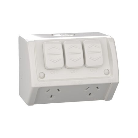 Weathershield
Twin Socket with Extra Switch
Twin, Extra 10A, 250VAC, IP54 | Resistant Grey