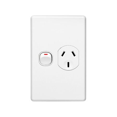 Classic C2000 Series, Single Switch Socket Outlet, Classic, 250V, 10A, Vertical - White Electric