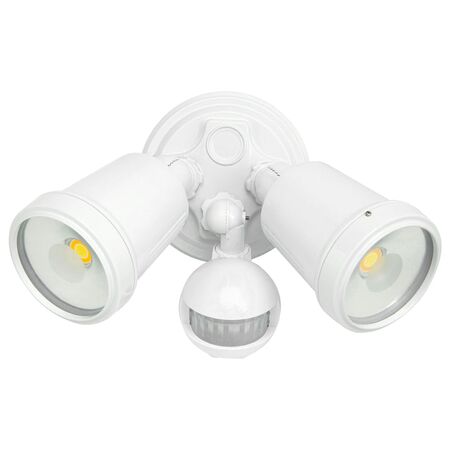 Brilliant White Hunter Trio Twin Floodlight with Sensor