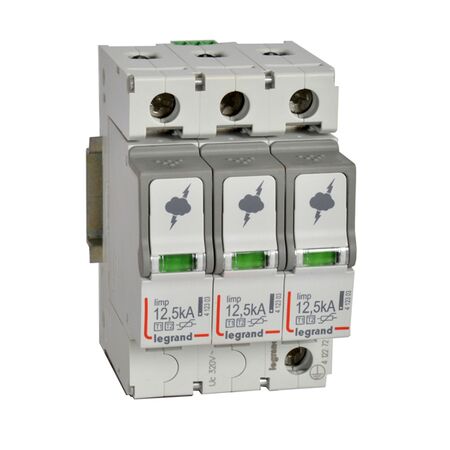 Surge protection device of main distribution boards T1+T2 - Imax: 60kA/pole Up: 1.5kv Uc: 320V a.c. 3P with remote status monitoring - 3 module