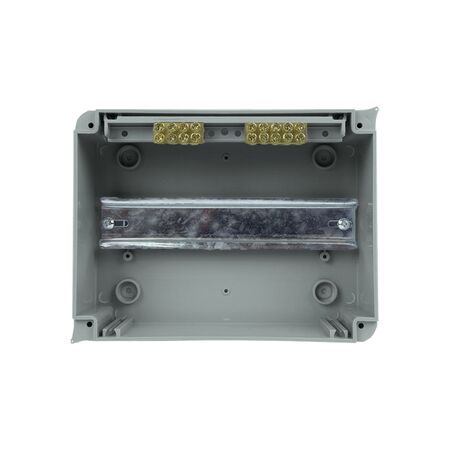 Weatherproof Enclosure IP65 8 Pole