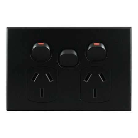 Double Power Point with Extra Switch – MATTE BLACK