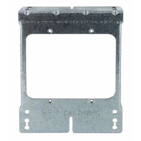 Como - Stud bracket stud mount for 4 gang Como metal