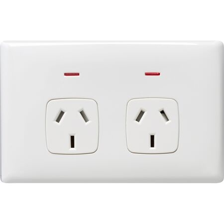 Linea - Horizontal double powerpoint 2 gang 10A 240V a.c. autoswitch white