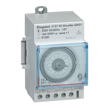 Analogue time switch Weekly program horizontal 1 channel 100hr reserve 30mn ±/day min. 2hr switch time 16A 3 module