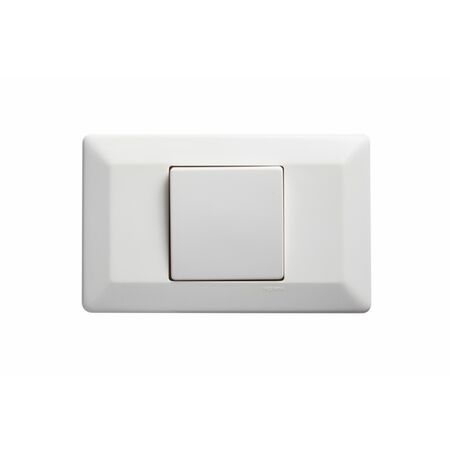 Como - Horizontal Single Pole Double Throw - rocker Switch 1 gang 10A 240V a.c. white