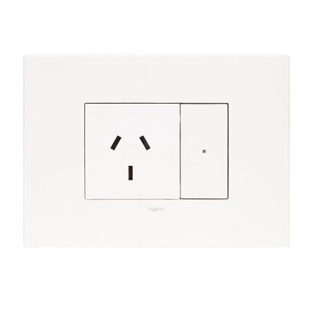 ARTEOR with NETATMO - Smart Single Powerpoint - 16Amp 3 Module - White