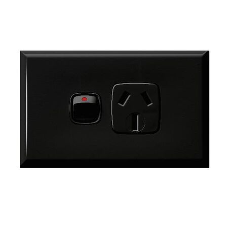 Excel - Horizontal single powerpoint 1 gang 15A 240V a.c. black