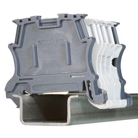 Viking3 - End stop 6mm pitch screwless mounting for 1 entry/1 outlet 5, 6, 8 and 10mm pitch