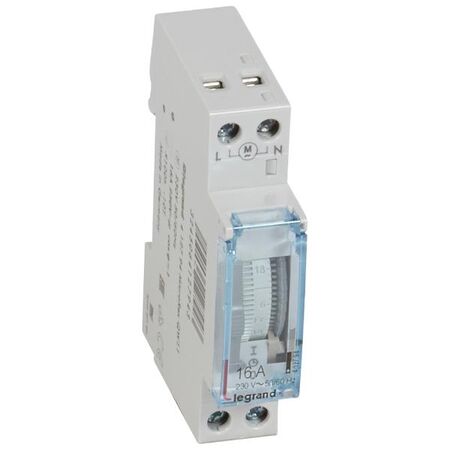Analogue time switch Weekly program vertical 1 channel 100hr reserve 30mn ±/day min. 2hr switch time 16A 1 module