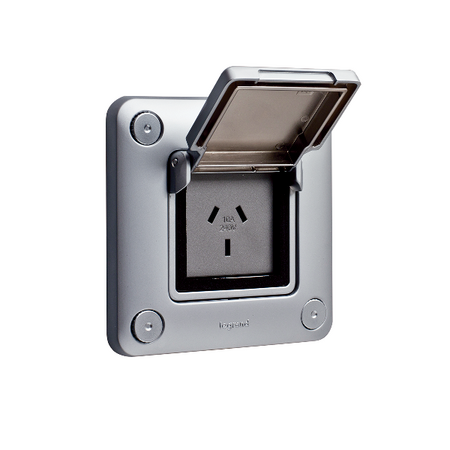 Soliroc 10Amp Complete Single Powerpoint Coverplate 1 Gang 110x110x15mm Metal Silver