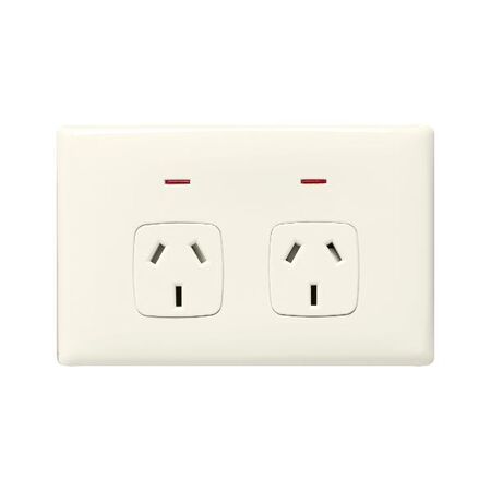Linea Horizontal double powerpoint 2 gang 10A 240V a.c. autoswitch cream