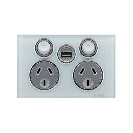 Saturn Series, Socket Outlet, Twin switched, Assembled, Single USB charger, Horizontal, 240 V, 10 A - Ocean Mist