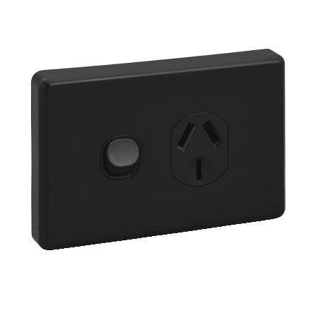 Classic C2000 Series, Switched Socket Outlet, Single, 250V, 20A - Black
