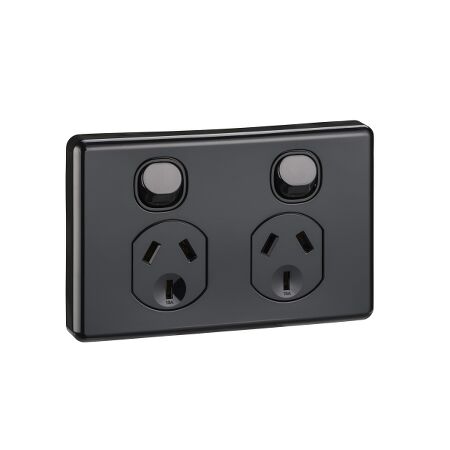 Classic C2000 Series, Switched Socket Outlet, Twin, 250V, 10A - Black