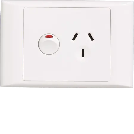 Premiere 10A horz single GPO