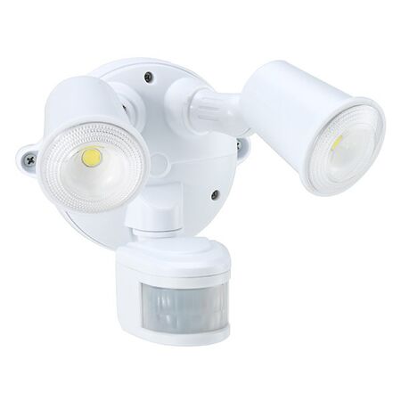 TWIN 10W LED 5000K WH SENSOR QUICK CONNECT BASE 2000 LUMENS