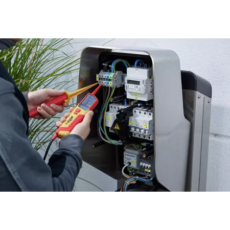 Voltage and continuity tester eMobility 12 – 1,000 V AC, CAT IV 12 - 1000 | 12 - 1500