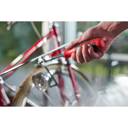 Screwdriver with LiftUp 25 magnetic bit magazine Screwdriver with LiftUp 25 magnetic bit magazine