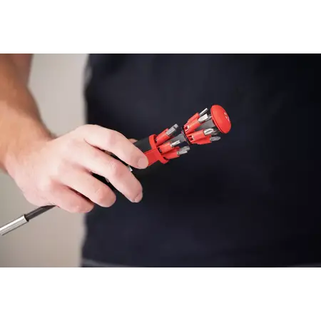 Screwdriver with LiftUp 25 magnetic bit magazine