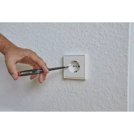 Voltage tester 150-250 volts Yes | 3.0 mm | 17 mm