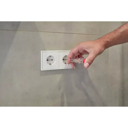 Voltage tester 120-250 volts x | 140 mm