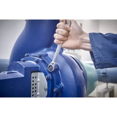 Ring ratchet open-ended spanner set